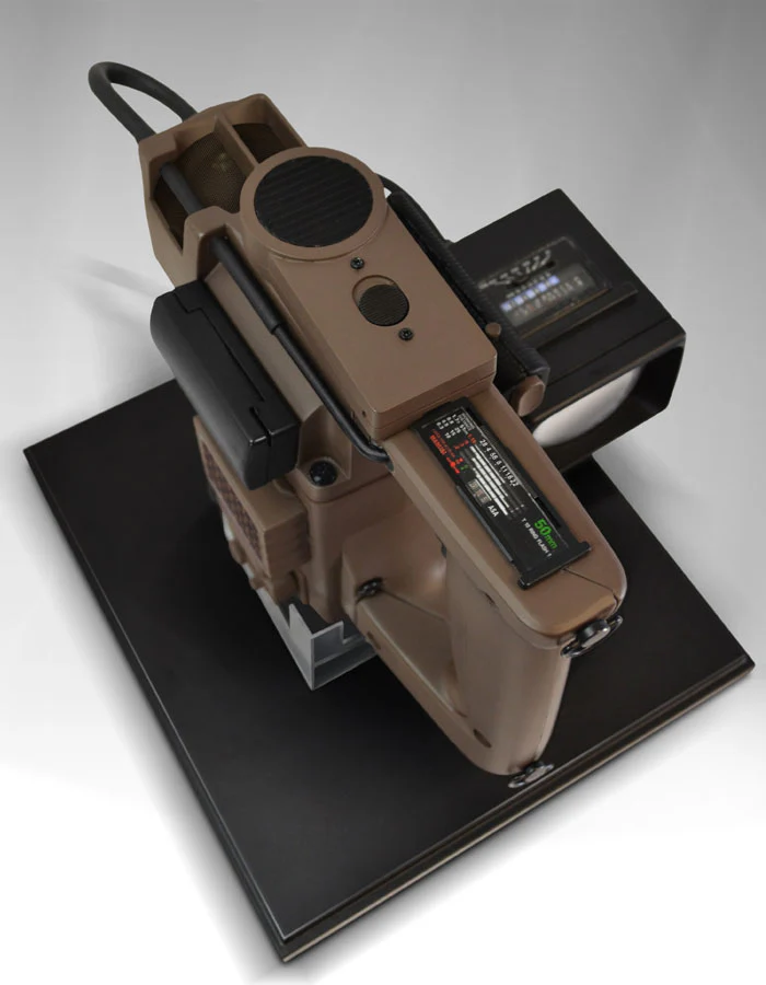 HOLLYWOOD COLLECTIBLES GROUP - Aliens - Motion Tracker Replica - Replica 1:1 - Image 4