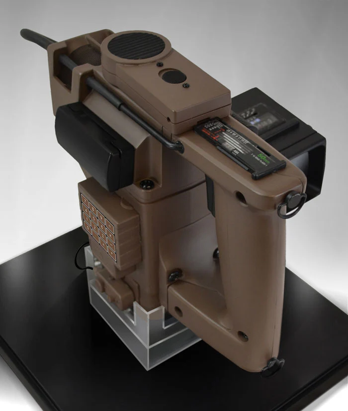 HOLLYWOOD COLLECTIBLES GROUP - Aliens - Motion Tracker Replica - Replica 1:1 - Image 9