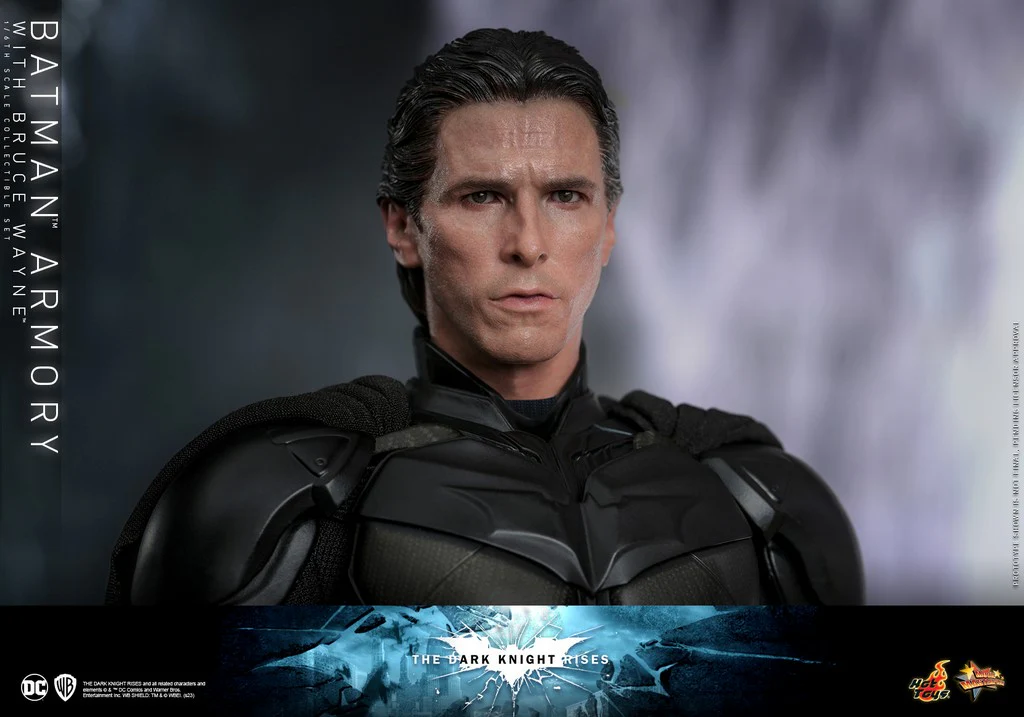 HOT TOYS - Dc Comics - Batman Armory with Bruce Wayne 1:6 Action Doll Set  MMS702 - Image 3