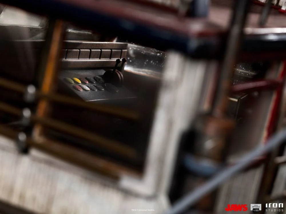 IRON STUDIOS - Jaws Demi Art Scale Statue 1/20 Jaws Attack - Image 16