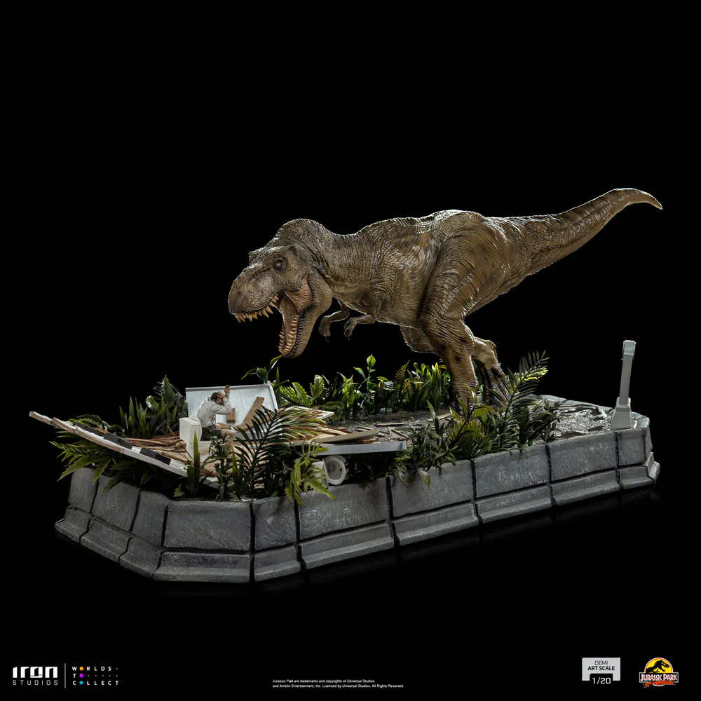 IRON STUDIO - Jurassic Park Demi Art Scale Statue 1:20 T-Rex Attacks Donald Gennaro - Image 11