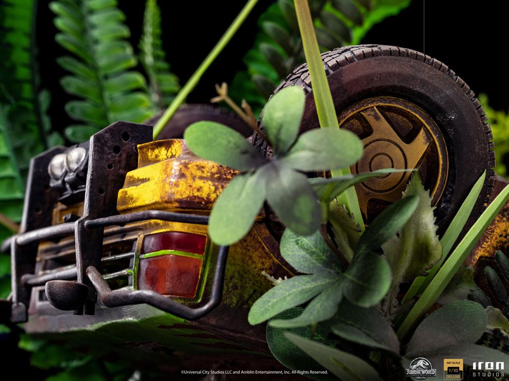 IRON STUDIOS - Jurassic World Fallen Kingdom Deluxe Art Scale Statue 1/10 Blue - Image 4