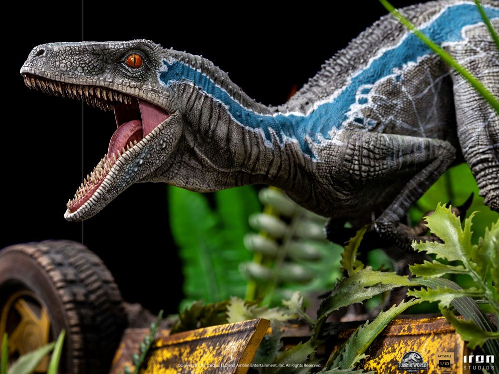 IRON STUDIOS - Jurassic World Fallen Kingdom Deluxe Art Scale Statue 1/10 Blue - Image 5