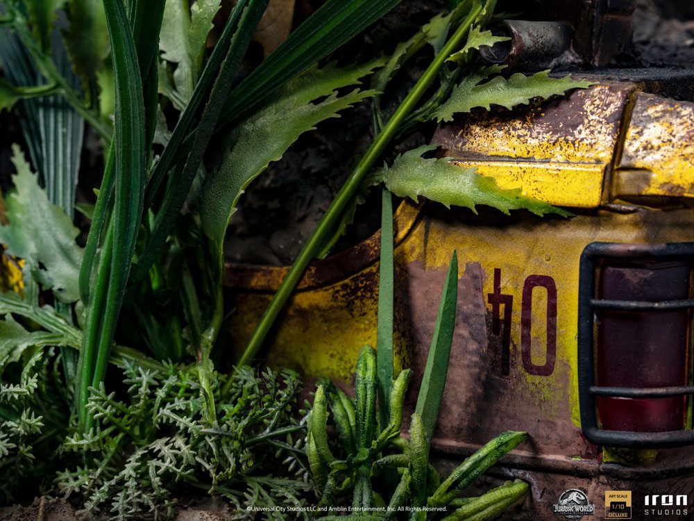 IRON STUDIOS - Jurassic World Fallen Kingdom Deluxe Art Scale Statue 1/10 Blue - Image 6