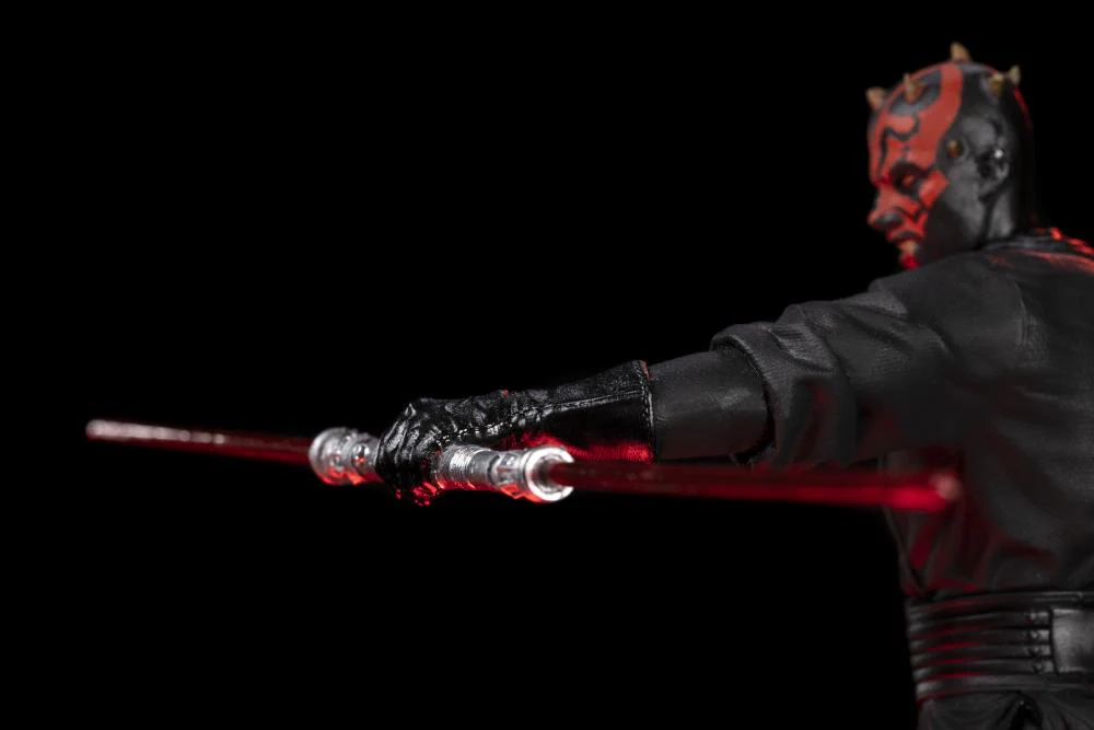 IRON STUDIO - Star Wars Darth Maul 1/10 Statue - Image 6