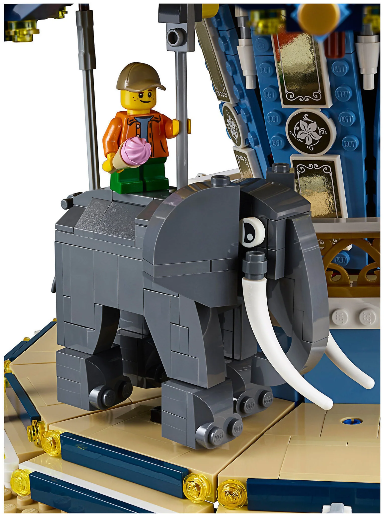 LEGO - 10257 Carosello - Image 10