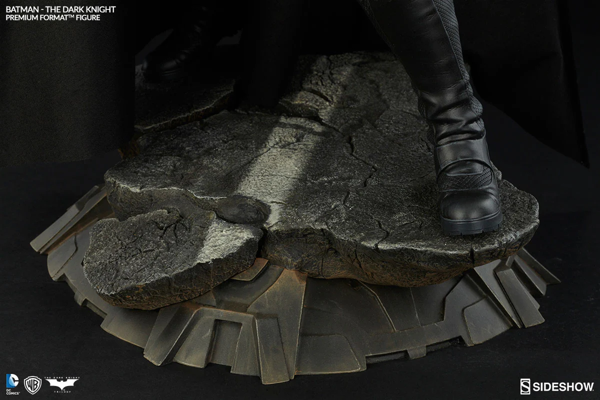 SIDESHOW - Dc Comics - Batman the Dark Knight 1:4 Premium Format EXCLUSIVE - Image 4