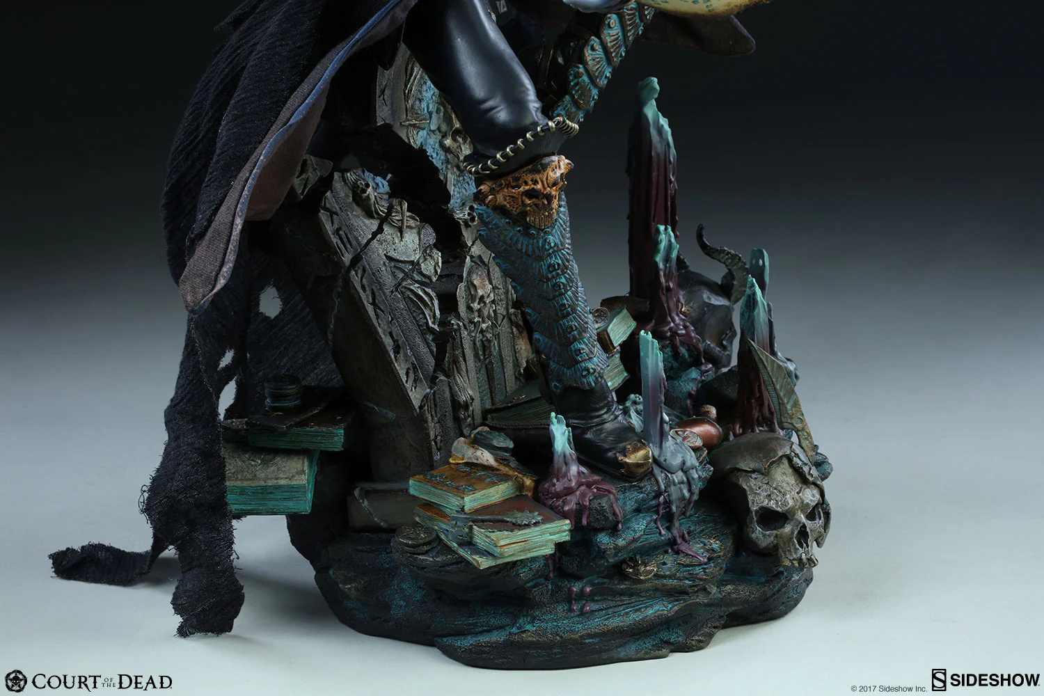 SIDESHOW - Court of The Dead - Malavestros Deaths Chronicler Fool - 1:4 Premium Format EXCLUSIVE - Image 19