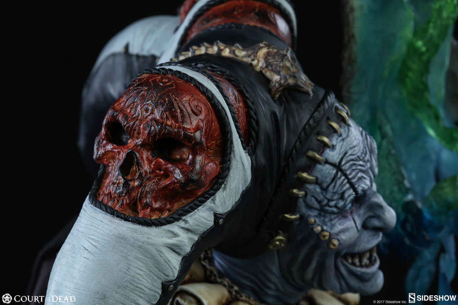 SIDESHOW - Court of The Dead - Malavestros Deaths Chronicler Fool - 1:4 Premium Format EXCLUSIVE - Image 9